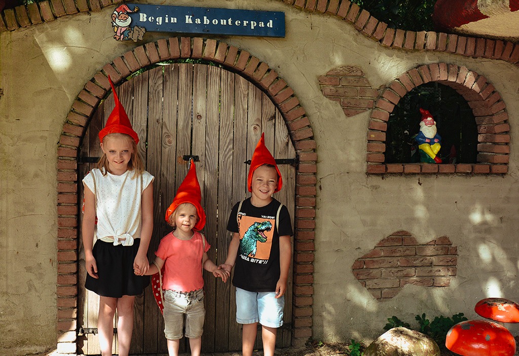 natuurlijk-heidepark-kabouterpad-kaboutermuts-spelen