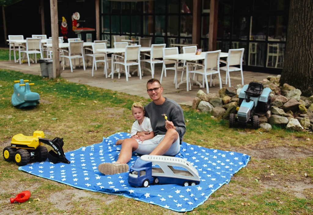 natuurlijk-heidepark-picknicken-gras-groen